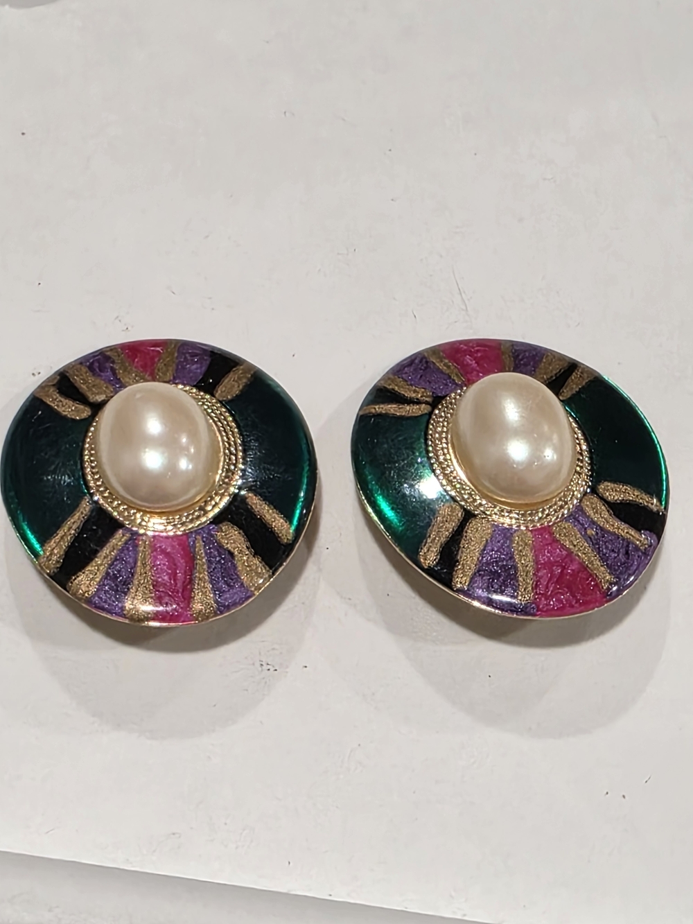VTG 80s Jewel Tone Enamel Faux Pearl Clip On Earrings Gold-Tone